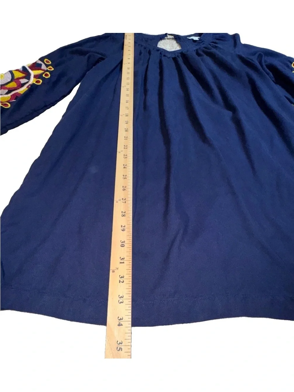 Crown & Ivy Womens Dress V-Neck Navy W/Embroidered Sleeves BoHo Sz L EUC